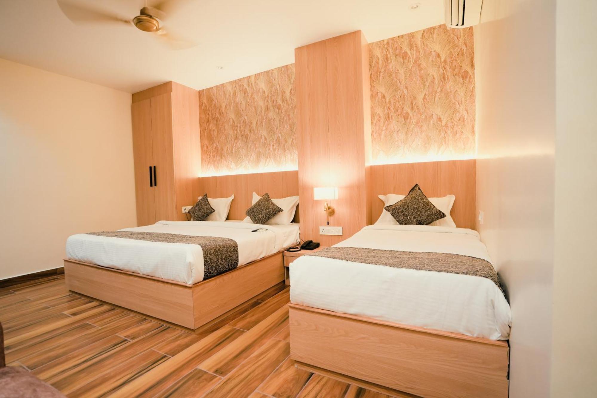 Hotel Jk Palace Allāhābād Junction 外观 照片