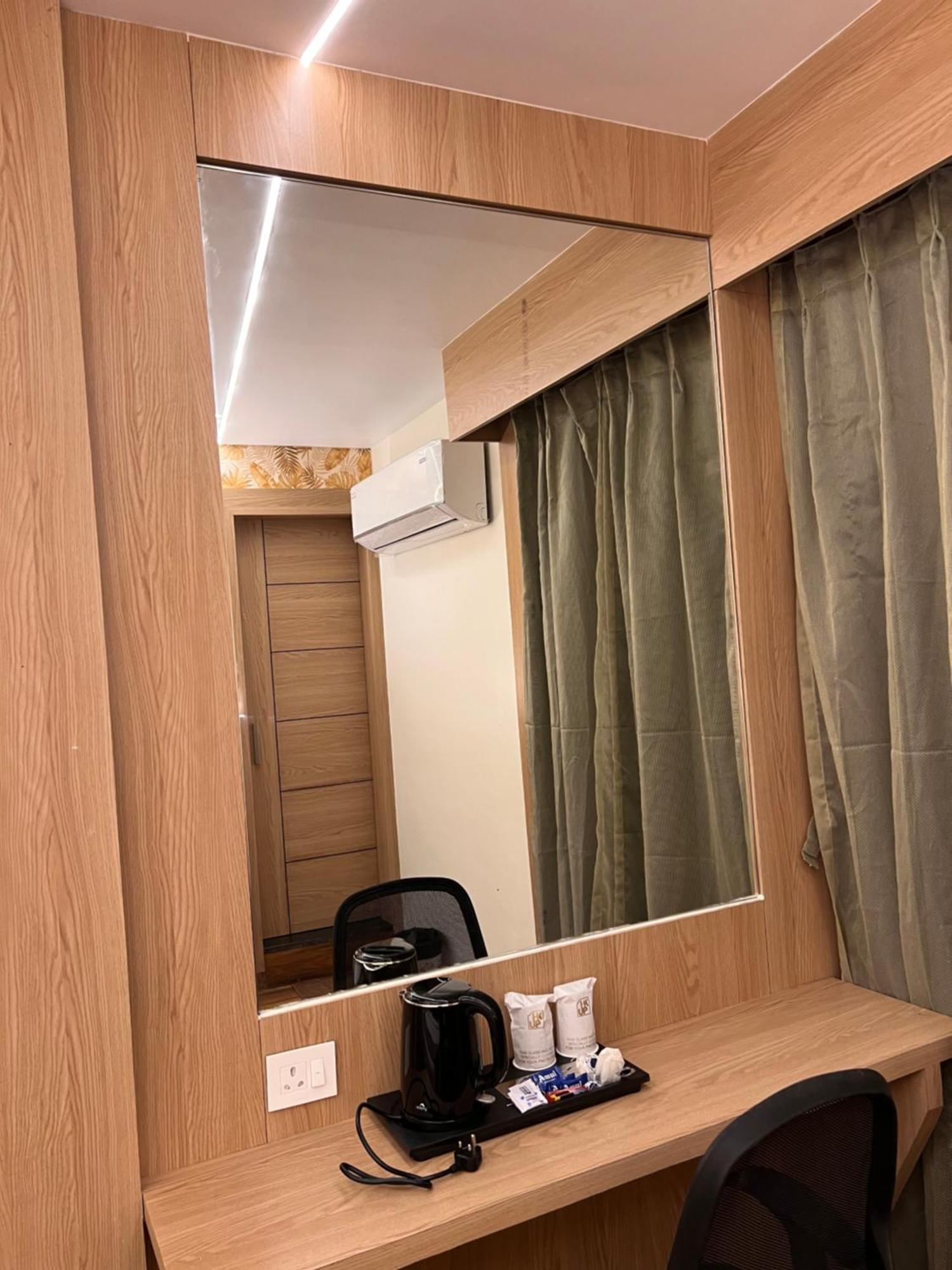 Hotel Jk Palace Allāhābād Junction 外观 照片